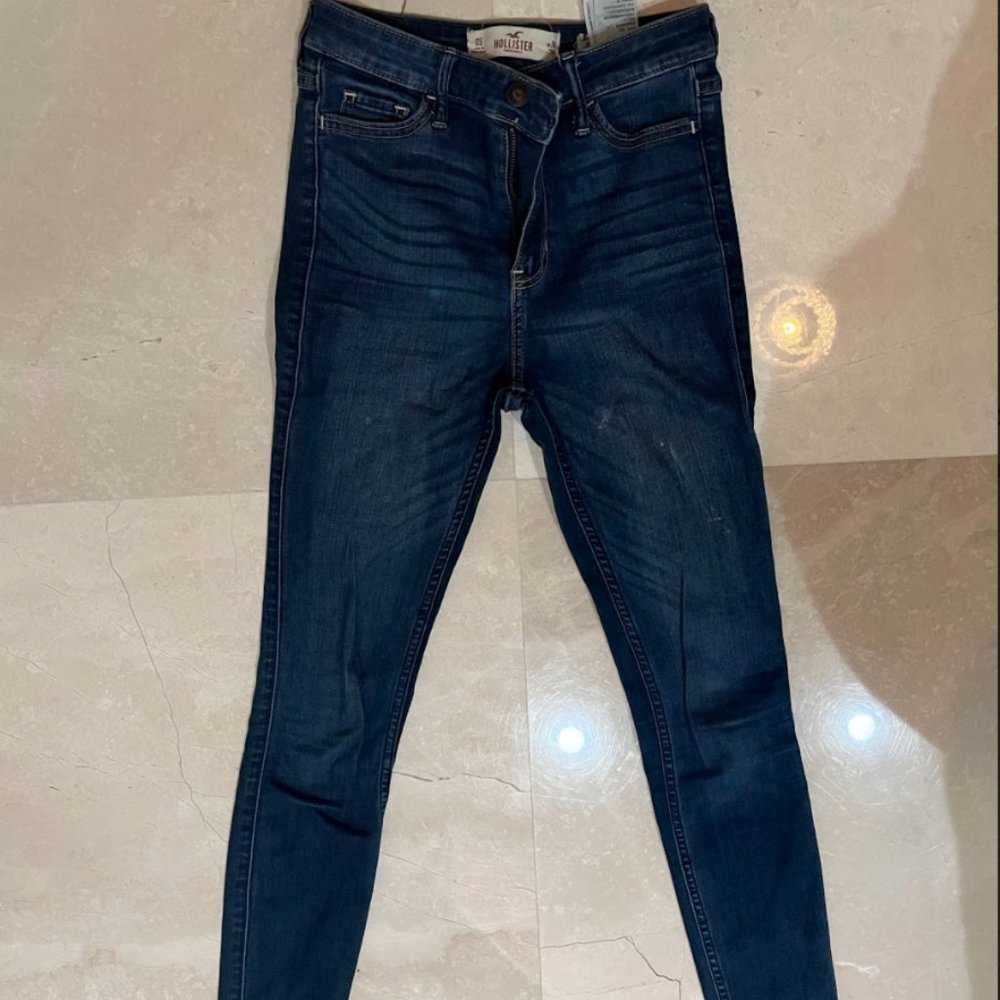 Hollister High Waisted Jeans
